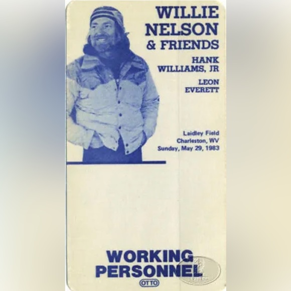 Authentic 1983 Willie Nelson concert T-shirt sz large ! - Picture 9 of 9